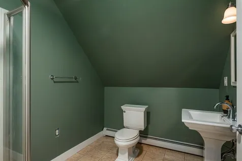 31 Mill Pond Road Northwood NH 03261