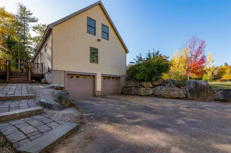 31 Mill Pond Road Northwood NH 03261