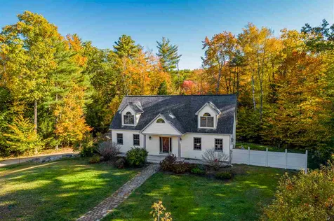 31 Mill Pond Road Northwood NH 03261