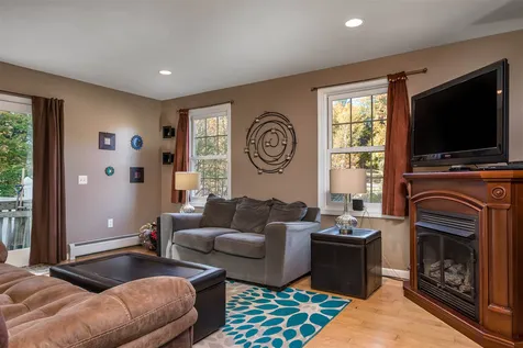 31 Mill Pond Road Northwood NH 03261