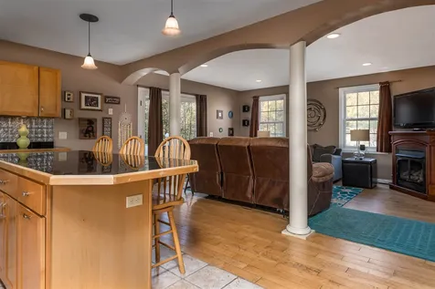 31 Mill Pond Road Northwood NH 03261