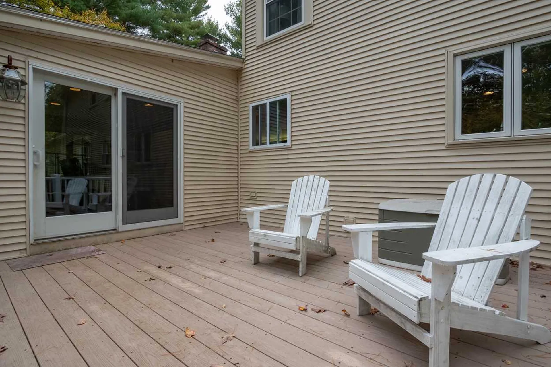 31 Tokanel Drive Londonderry NH 03053