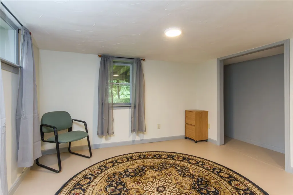 21 Allen Street Exeter NH 03833