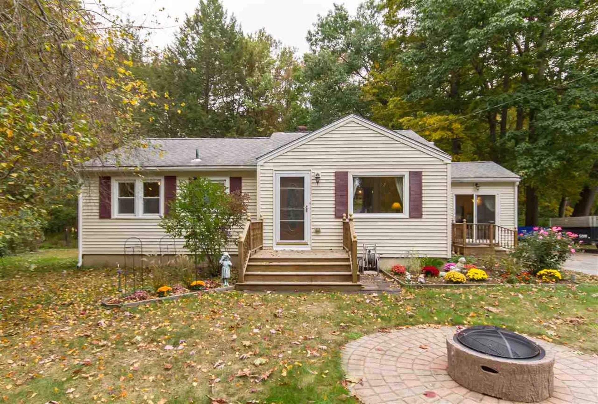 21 Allen Street Exeter NH 03833