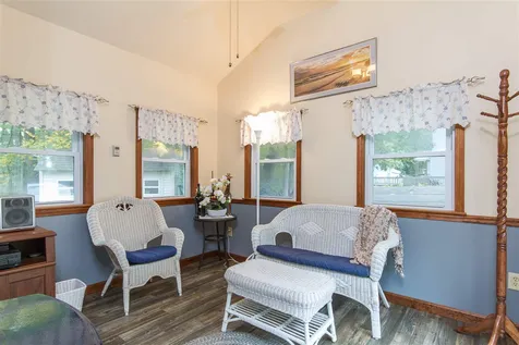 21 Allen Street Exeter NH 03833