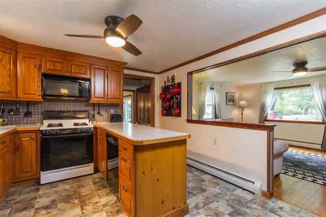 21 Allen Street Exeter NH 03833