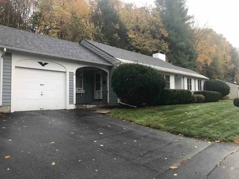 54 Commonwealth Avenue Springfield VT 05156