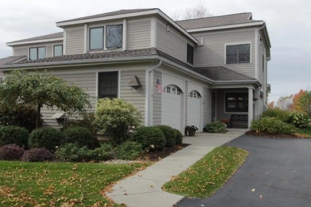 541 Golf Course Road South Burlington VT 05403