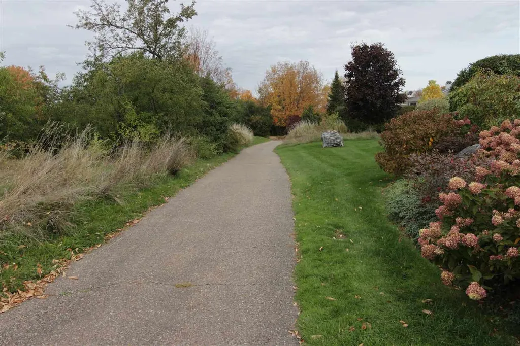 541 Golf Course Road South Burlington VT 05403