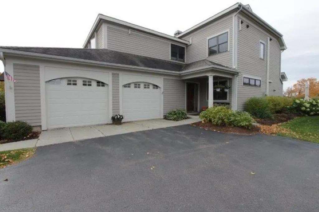 541 Golf Course Road South Burlington VT 05403
