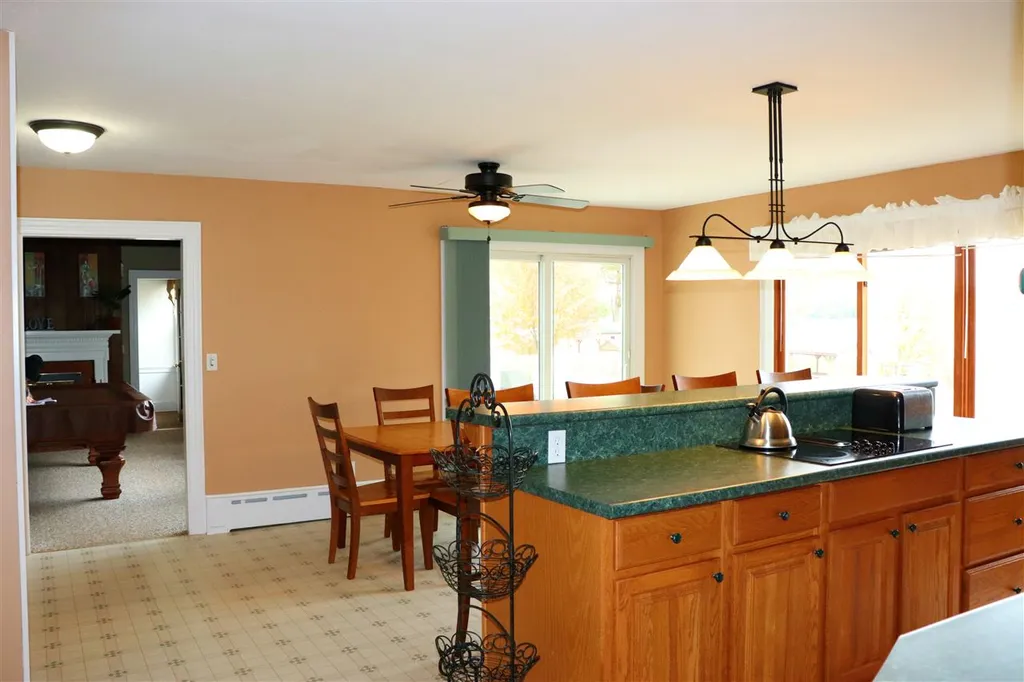 749 Laconia Road Tilton NH 03276