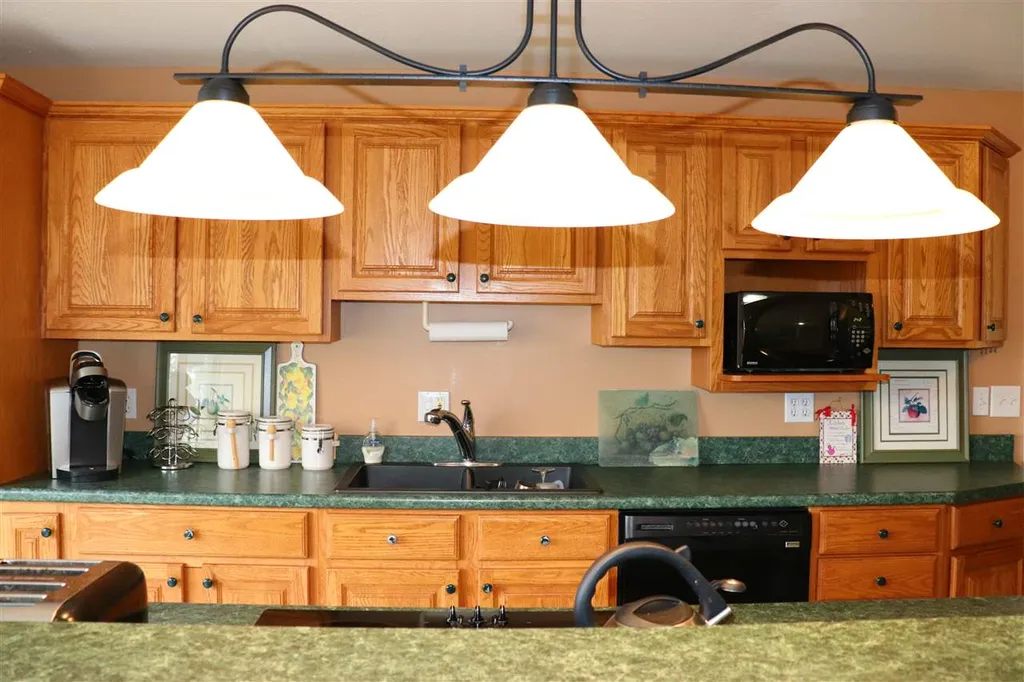 749 Laconia Road Tilton NH 03276