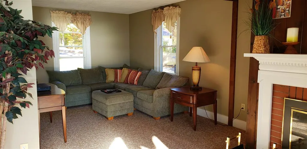 749 Laconia Road Tilton NH 03276