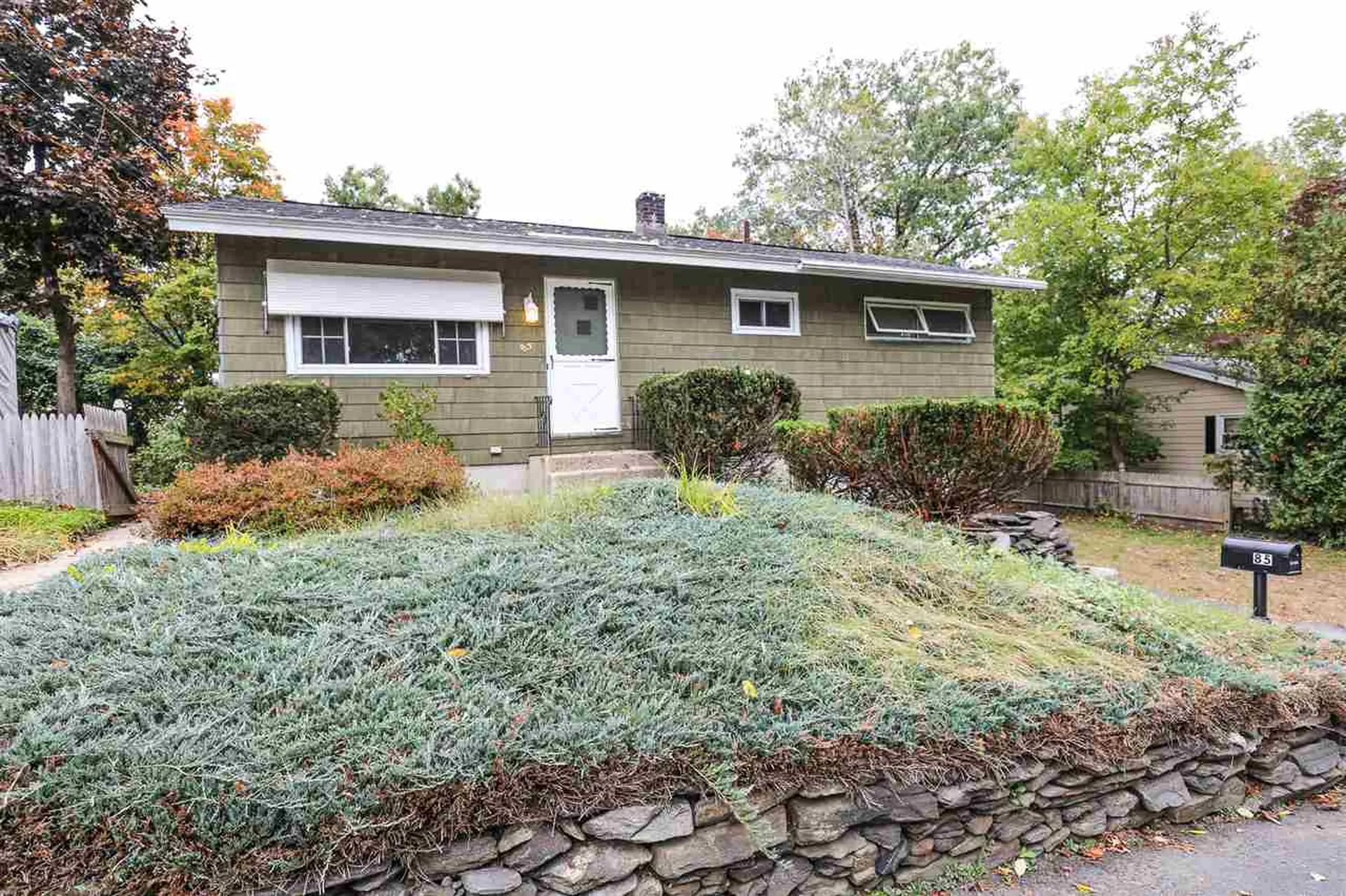 85 Comeau Street Manchester NH 03102