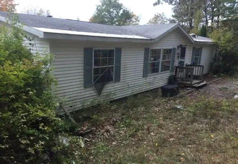 117 Case Hill Road Claremont NH 03743