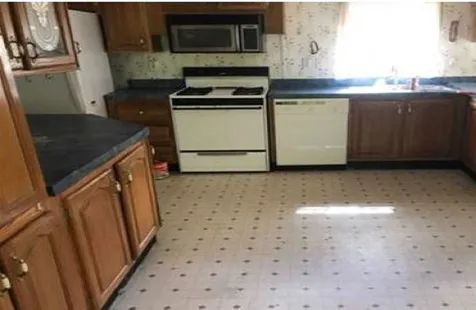 117 Case Hill Road Claremont NH 03743