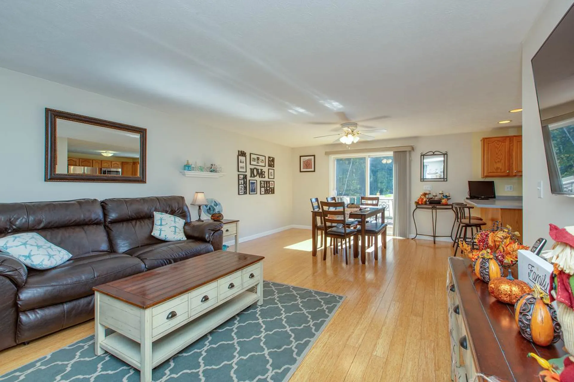 2 Kay Court Hudson NH 03051