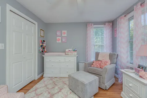 2 Kay Court Hudson NH 03051