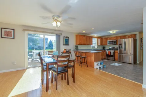 2 Kay Court Hudson NH 03051