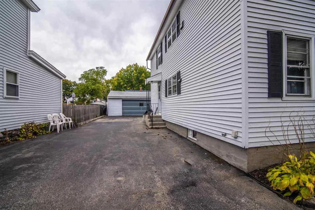 280 Thornton Street Manchester NH 03102