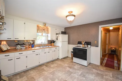 116 Tolend Road Dover NH 03820