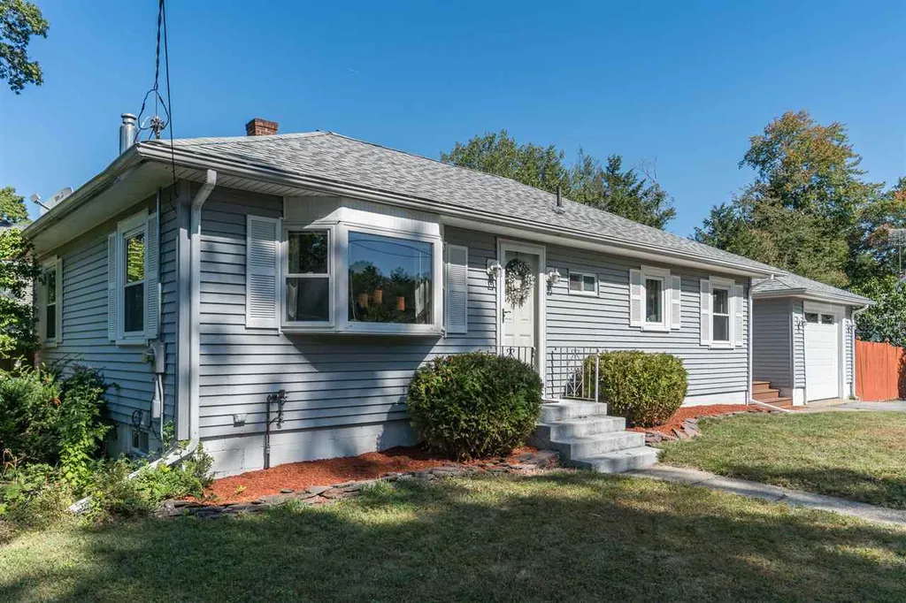 7 Cole Street Salem NH 03079