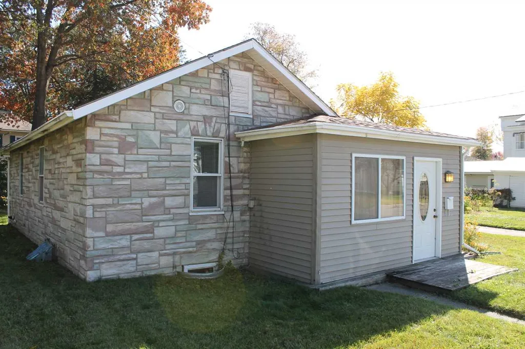 85 Hood Street Winooski VT 05404