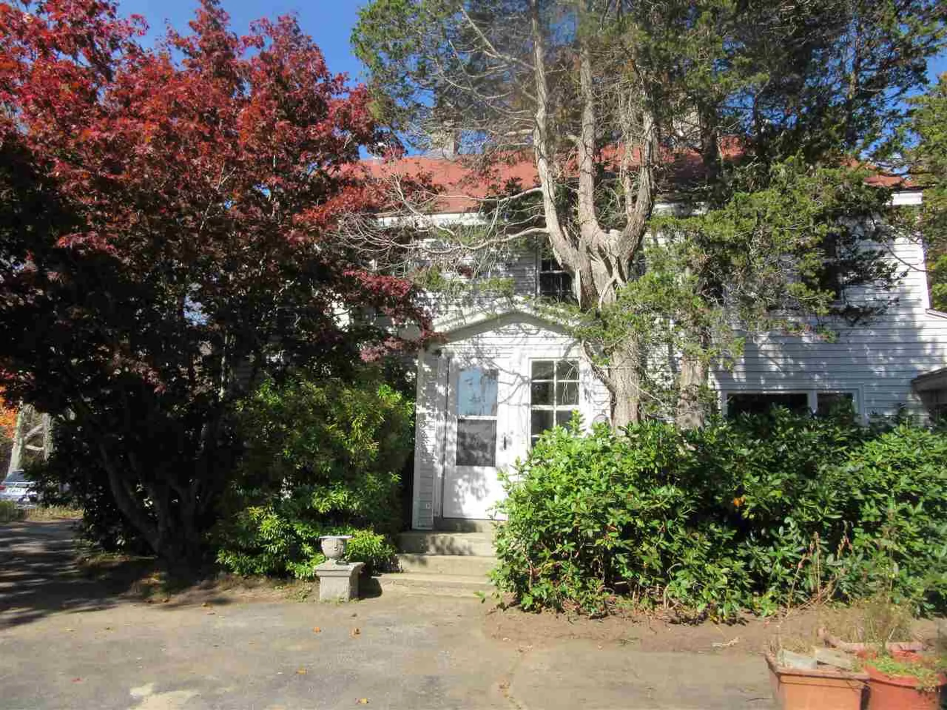 81 Rattlesnake Hill Road Auburn NH 03032-3802