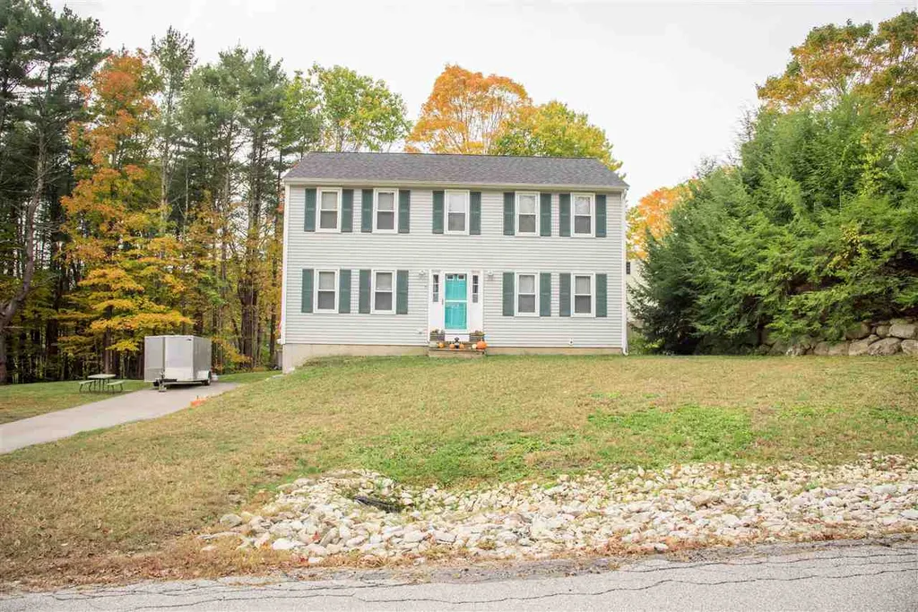15 Dorothy Drive Epping NH 03042