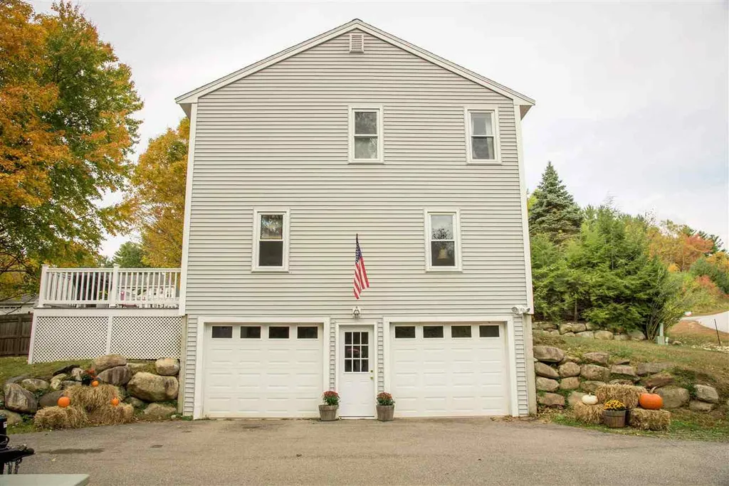 15 Dorothy Drive Epping NH 03042