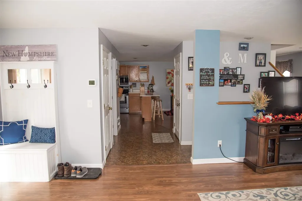 15 Dorothy Drive Epping NH 03042