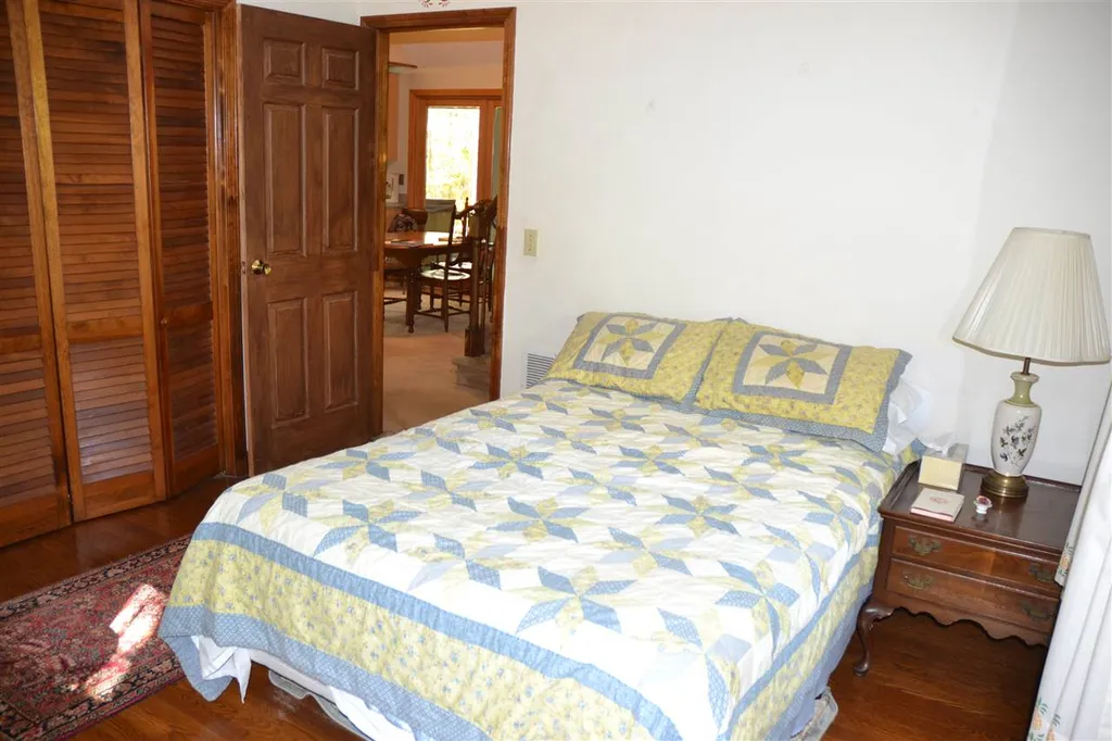 3 Lark Street Wolfeboro NH 03894