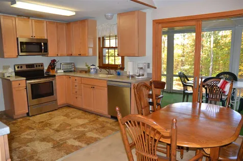 3 Lark Street Wolfeboro NH 03894