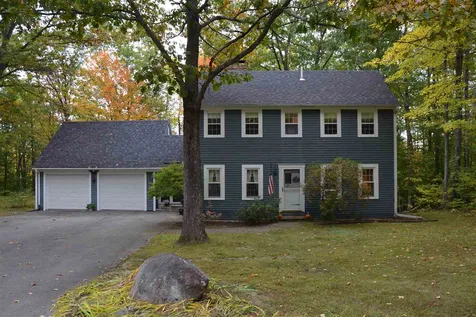 3 Lark Street Wolfeboro NH 03894
