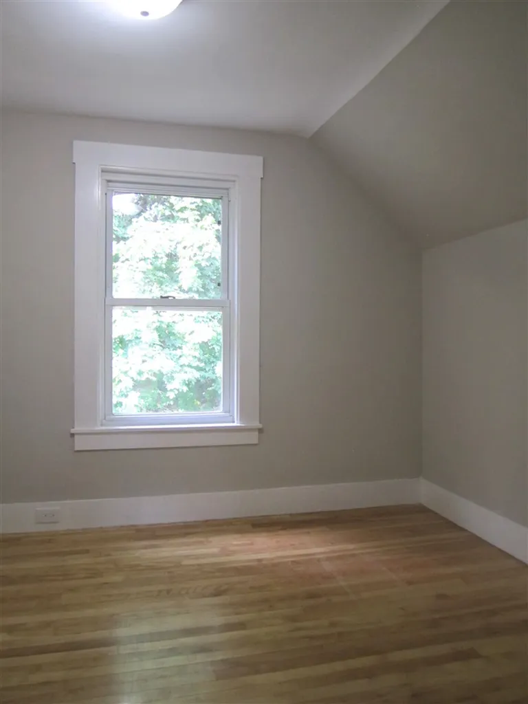 31 Pleasant Street Pembroke NH 03275