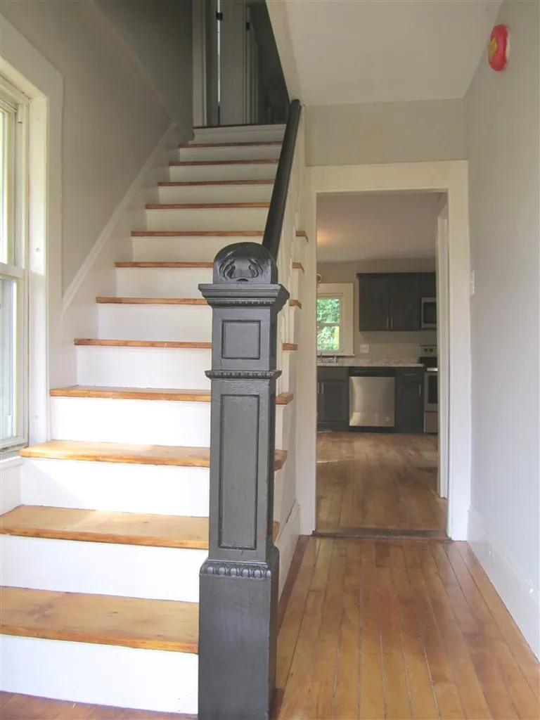 31 Pleasant Street Pembroke NH 03275