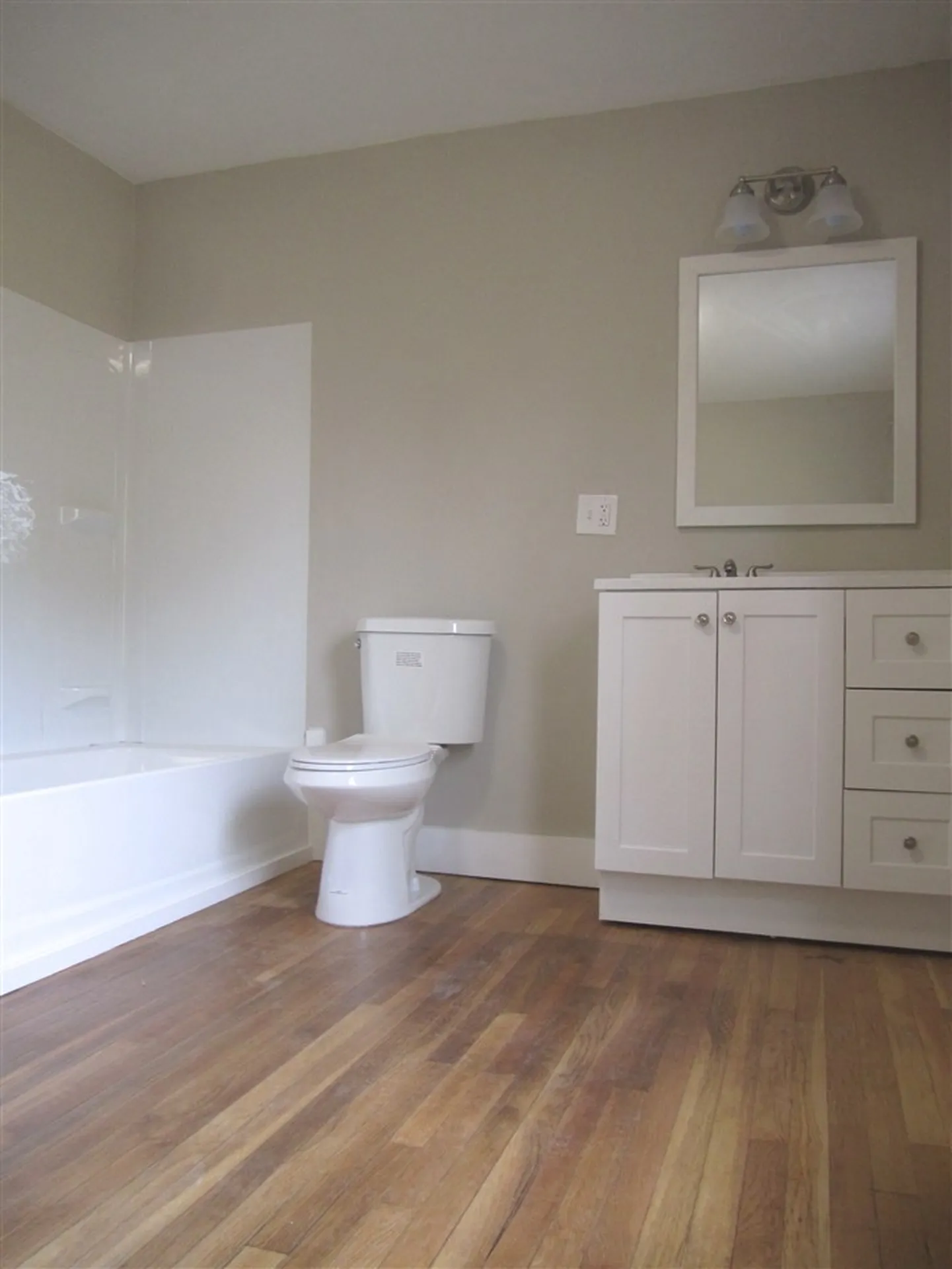 31 Pleasant Street Pembroke NH 03275