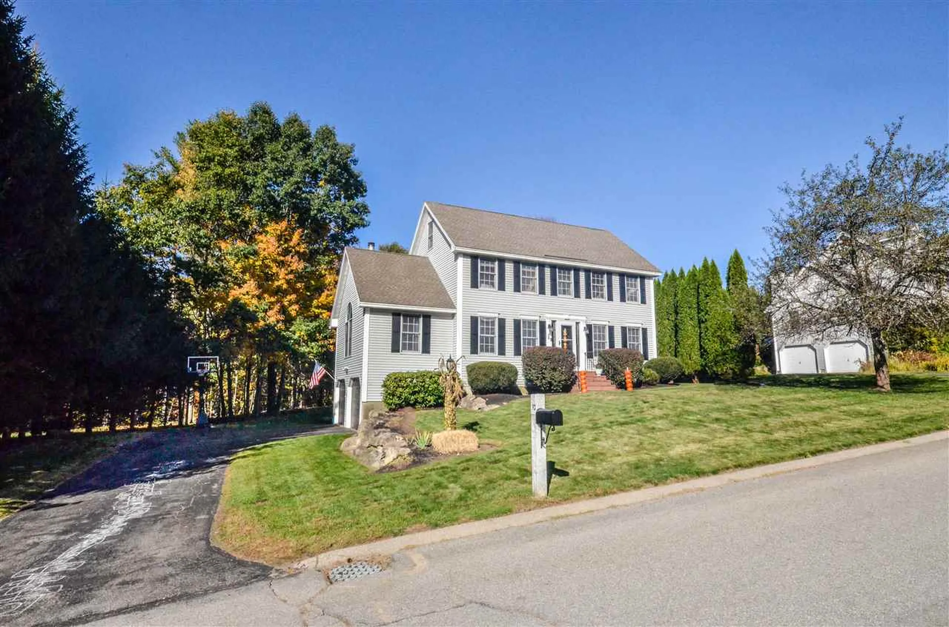 32 Level Street Merrimack NH 03054