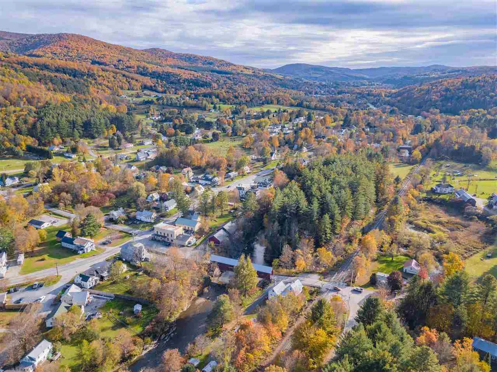 21 Mill Street Northfield VT 05663