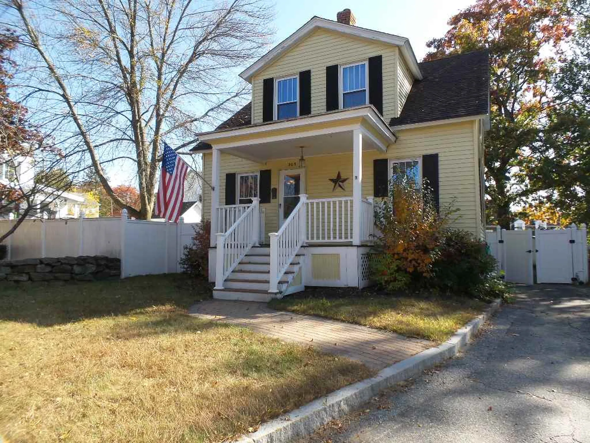 305 Holly Avenue Manchester NH 03103