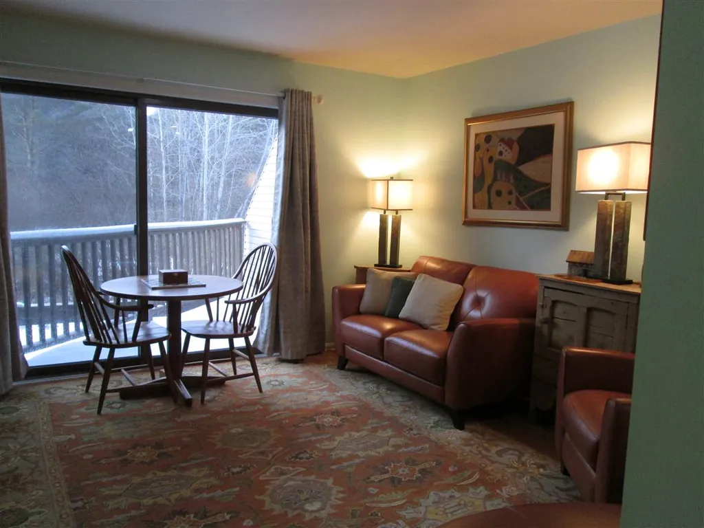 74 Heritage Condo Way Woodstock VT 05091