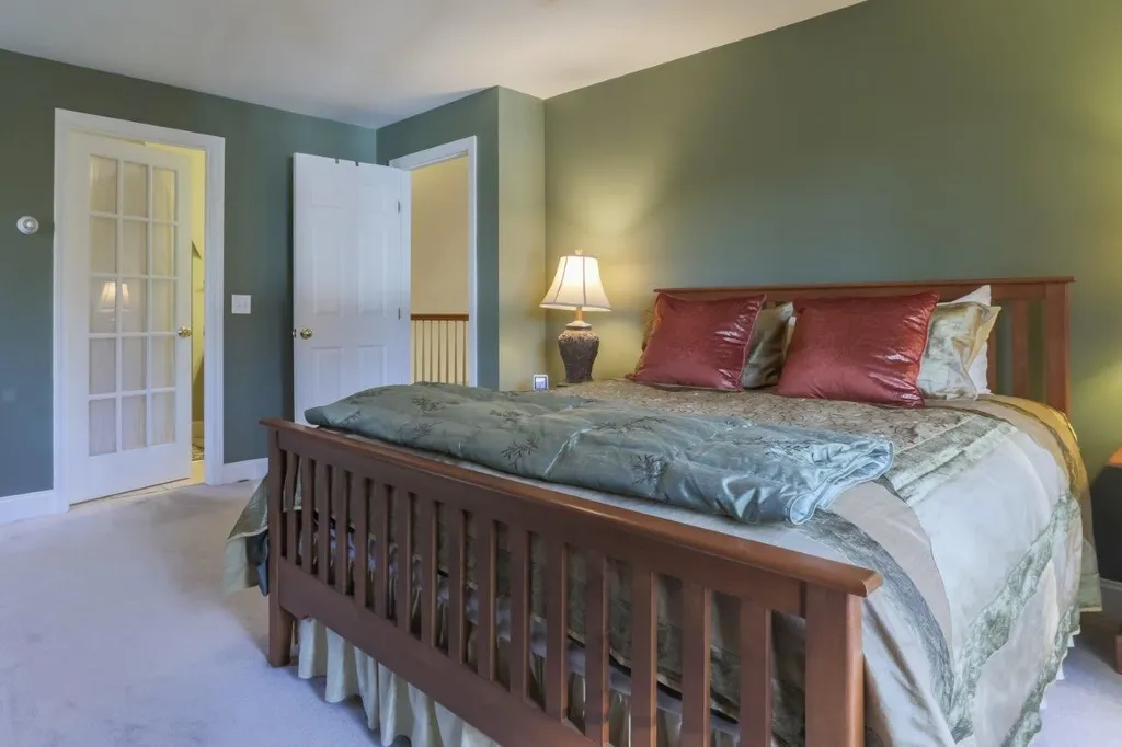 15 Union Lake Road Barrington NH 03825