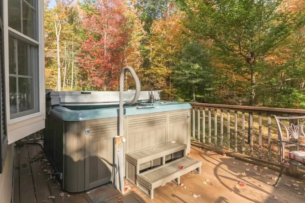 15 Union Lake Road Barrington NH 03825