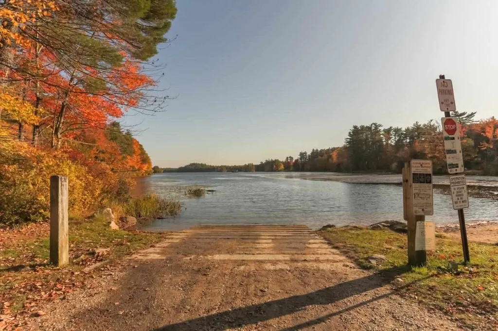 15 Union Lake Road Barrington NH 03825