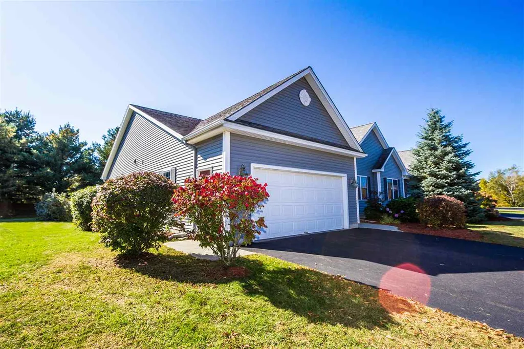 35 Haileys Way Colchester VT 05446