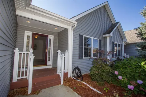 35 Haileys Way Colchester VT 05446