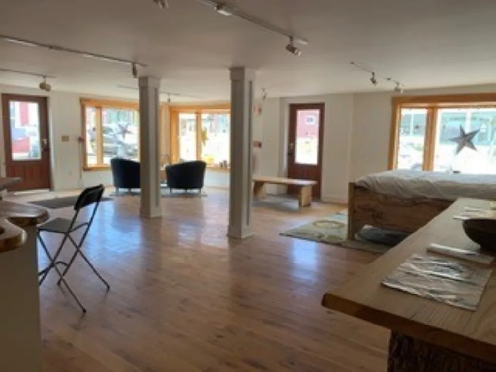 27 Main Street Bristol VT 05443