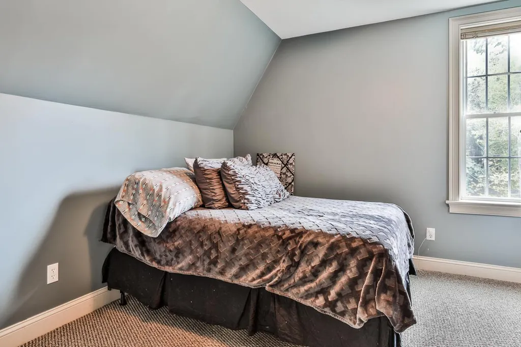 432 Middle Road Brentwood NH 03833