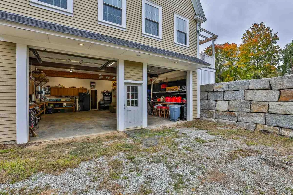 432 Middle Road Brentwood NH 03833