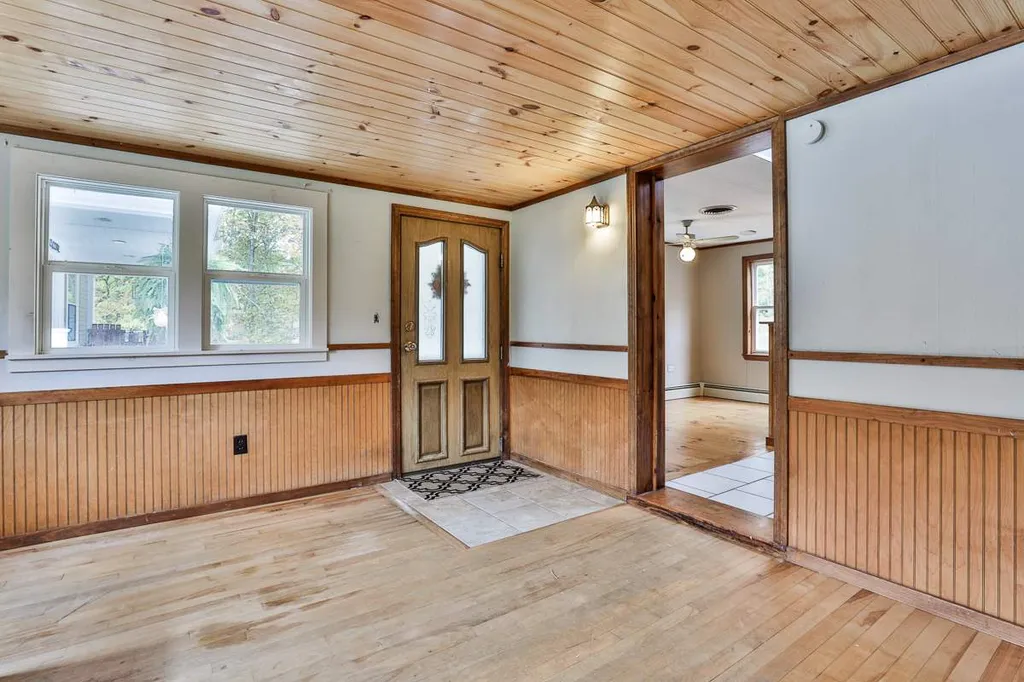 432 Middle Road Brentwood NH 03833